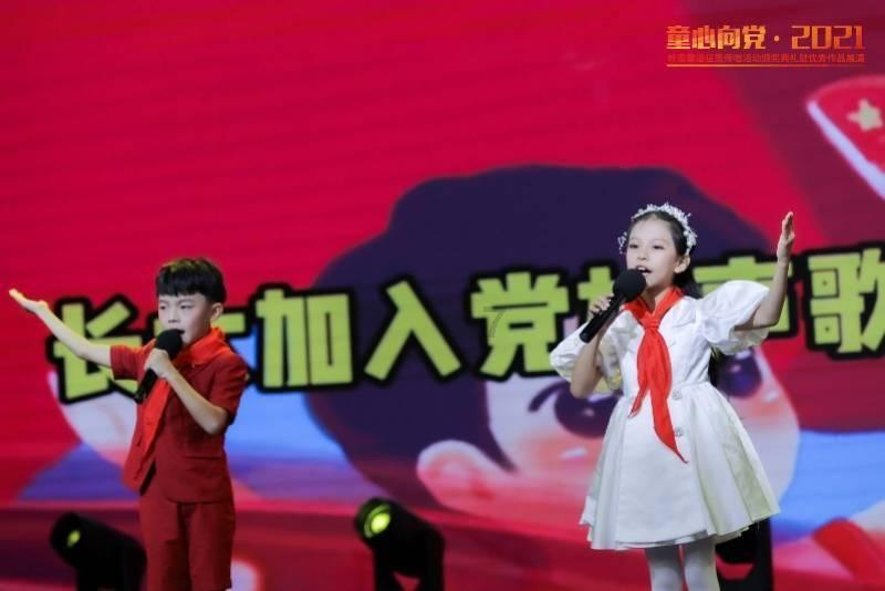 90 后00 后的爱存钱与父辈们有什么不一样？游戏画面